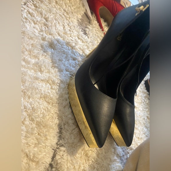 Michael - Picture 3 of 3